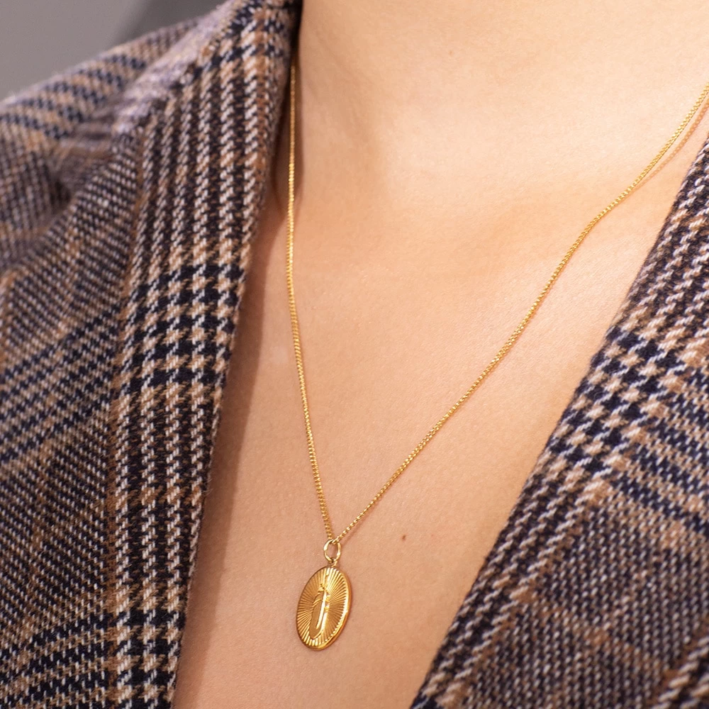 Kouwi Recommends The True Feather Necklace. - Image 4