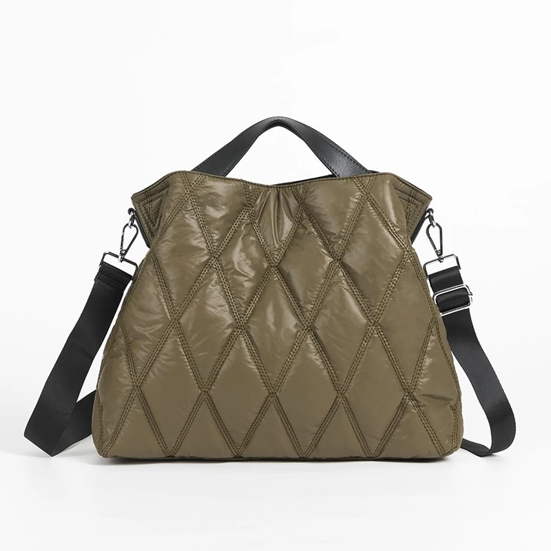 Women’s Quilted Crossbody Bag With Strap