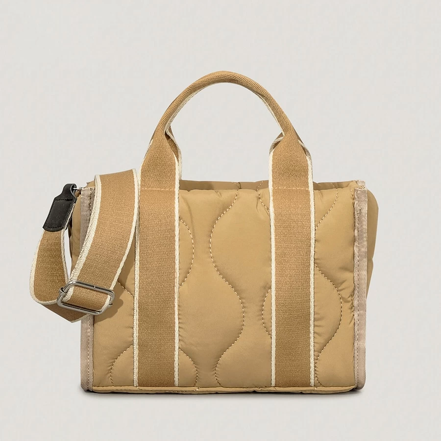 Women’s Quilted Crossbody Bag - Image 4