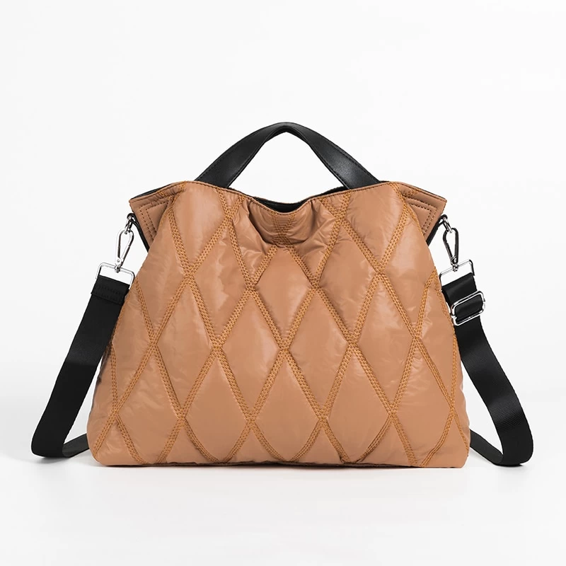 Women’s Quilted Crossbody Bag With Strap - Image 3