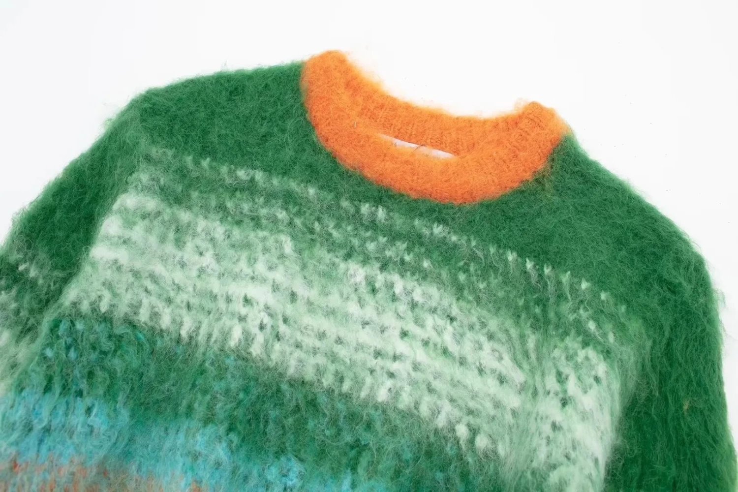 Womens Retro Green Short Knit Round Neck Jumper - Image 3