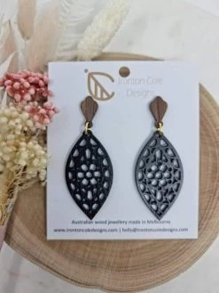 Women’s Black Wooden Flower Earrings